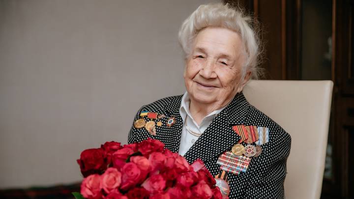 101-летняя москвичка в свой день рождения рассказала о секрете долголетия