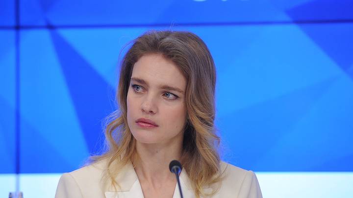 Водянова, Макарский и другие: знаменитости, которые нашли своих родных после долгих лет разлуки