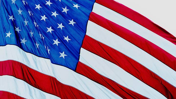 Bloomberg: США могут ввести пошлину в 200 процентов на алюминий из России
