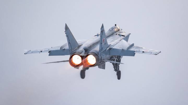 Истребитель МиГ-31 потерпел крушение в Приморском крае