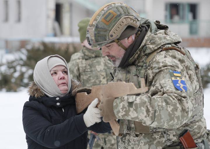Возможна ли война между Украиной и Россией: кому выгодно нагнетание «военной истерии»