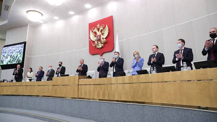ГД приняла закон о статусе ветерана для участвующих в спецоперации гражданских