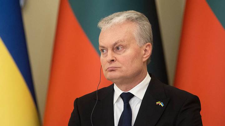Президент Литвы заявил, что страна не пойдет на уступки по транзиту товаров в РФ