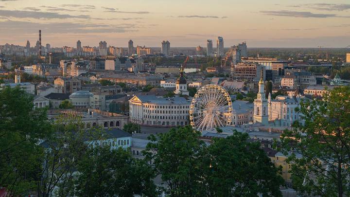 Мэр Киева сообщил о серии взрывов в городе