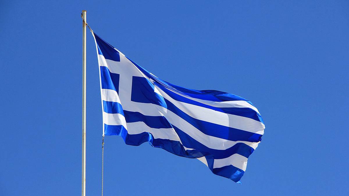 Военный изнасиловал туристку в Греции и подал на нее в суд
