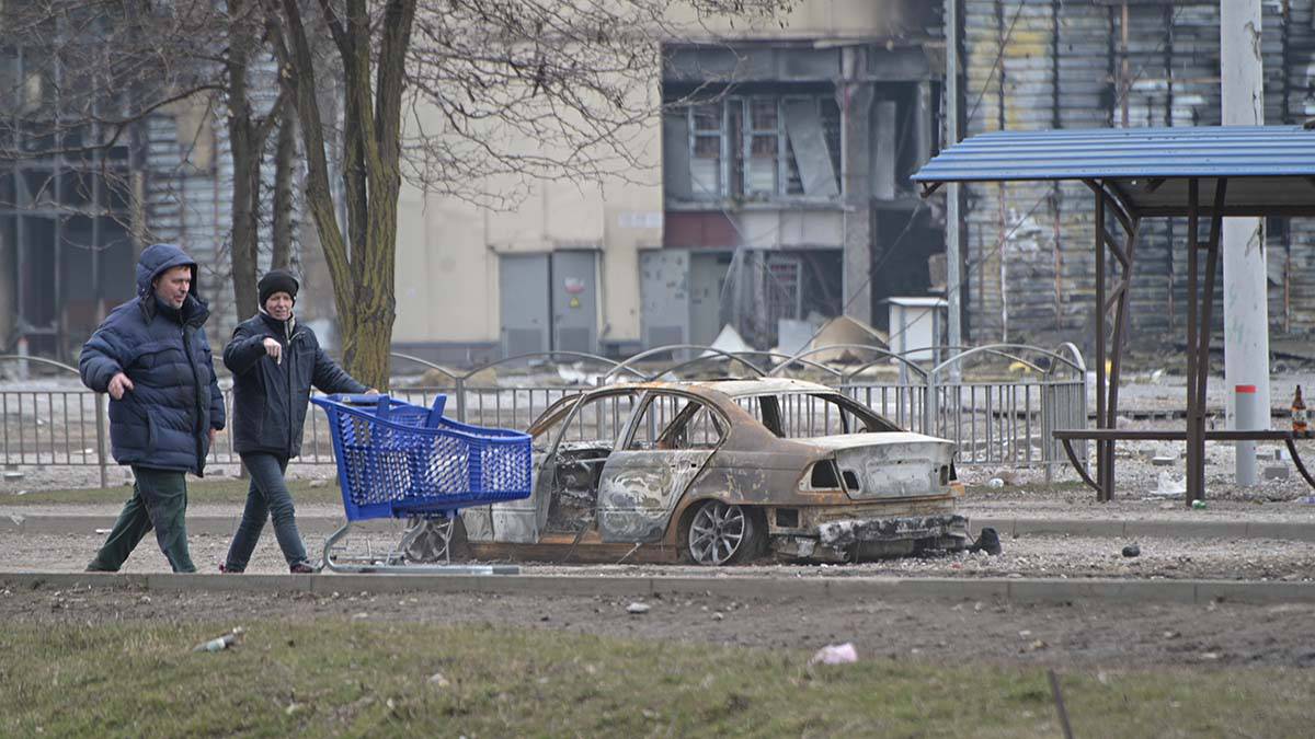 Глава ВГА Запорожья поручил выселять пособников радикалов