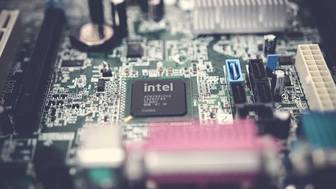 Компания Intel зарегистрировала товарный знак в России