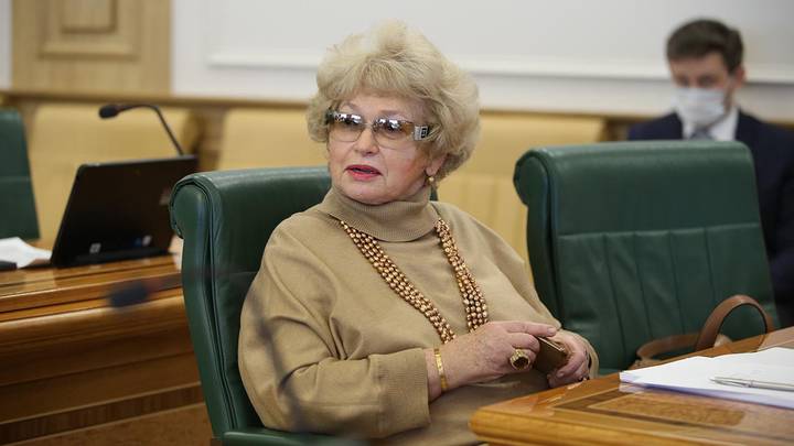 Нарусова подтвердила наличие у Собчак гражданства Израиля