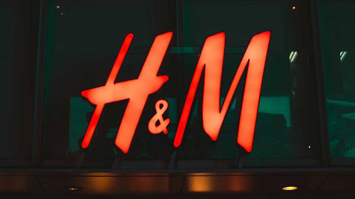 Руководство H&M заявило о прекращении деятельности в России