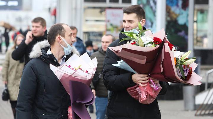 «Цветок с претензией»: флорист дала советы по выбору букета на 8 Марта