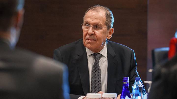Лавров и Чавушоглу провели телефонные переговоры
