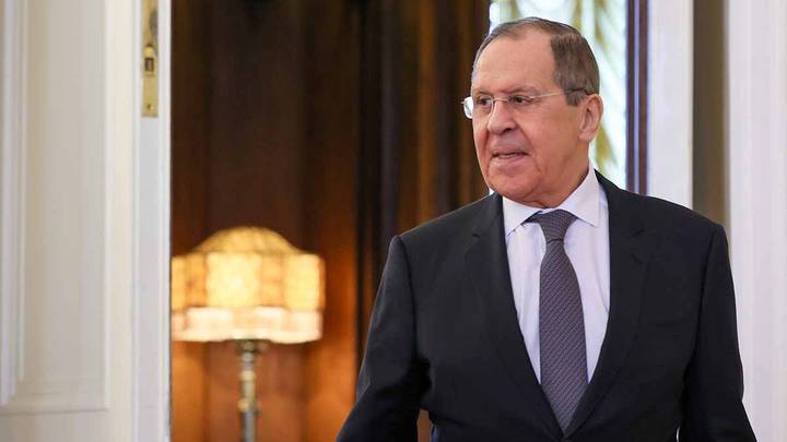Лавров прилетел с рабочим визитом в ЮАР