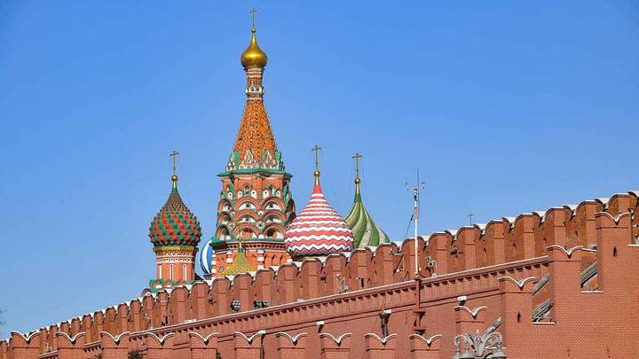 В Кремле сообщили, что не обсуждают отмены или переноса прямых выборов губернаторов
