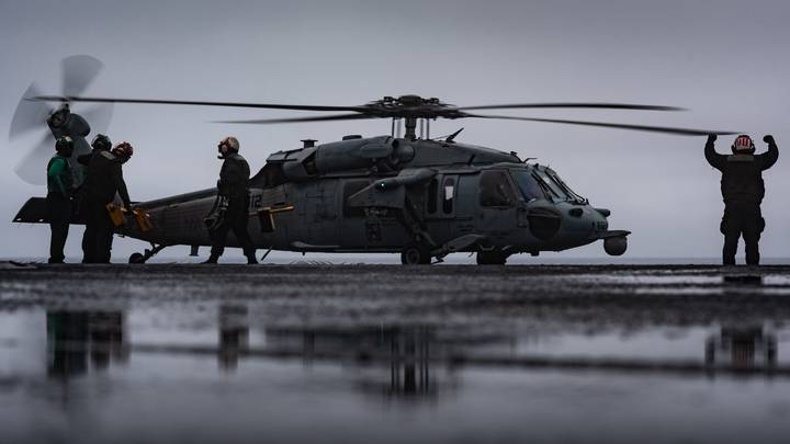 США доставили Украине первую партию военной помощи