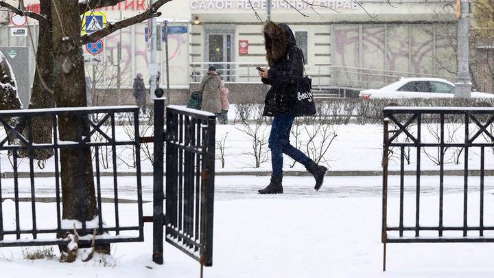 «Важно понимать, что это ненадолго»: шесть способов улучшить настроение, когда на улице плохая погода