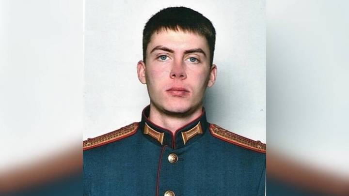 Офицерские воля и мужество служат личным примером бойцам