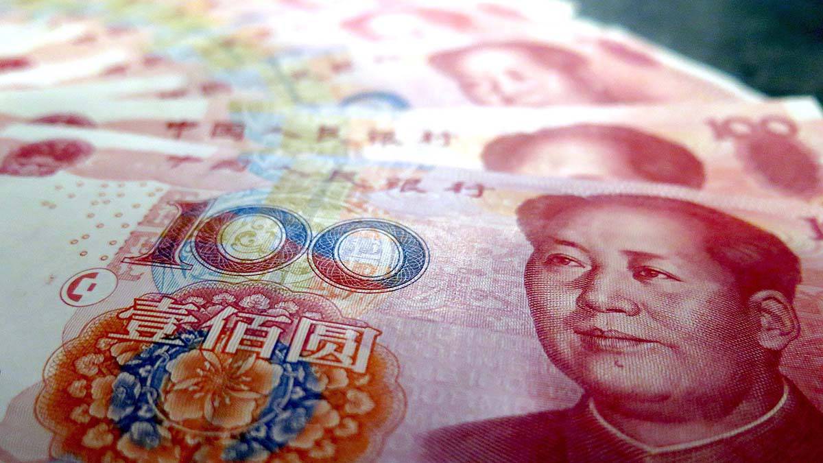 «Более выгодный актив»: экономист Ордов рассказал, стоит ли вкладываться в юань