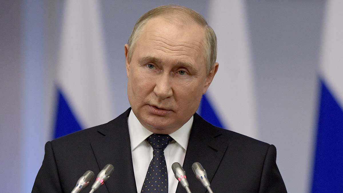 Владимир Путин: РФ будет проводить на мировой арене политику, отвечающую ее интересам