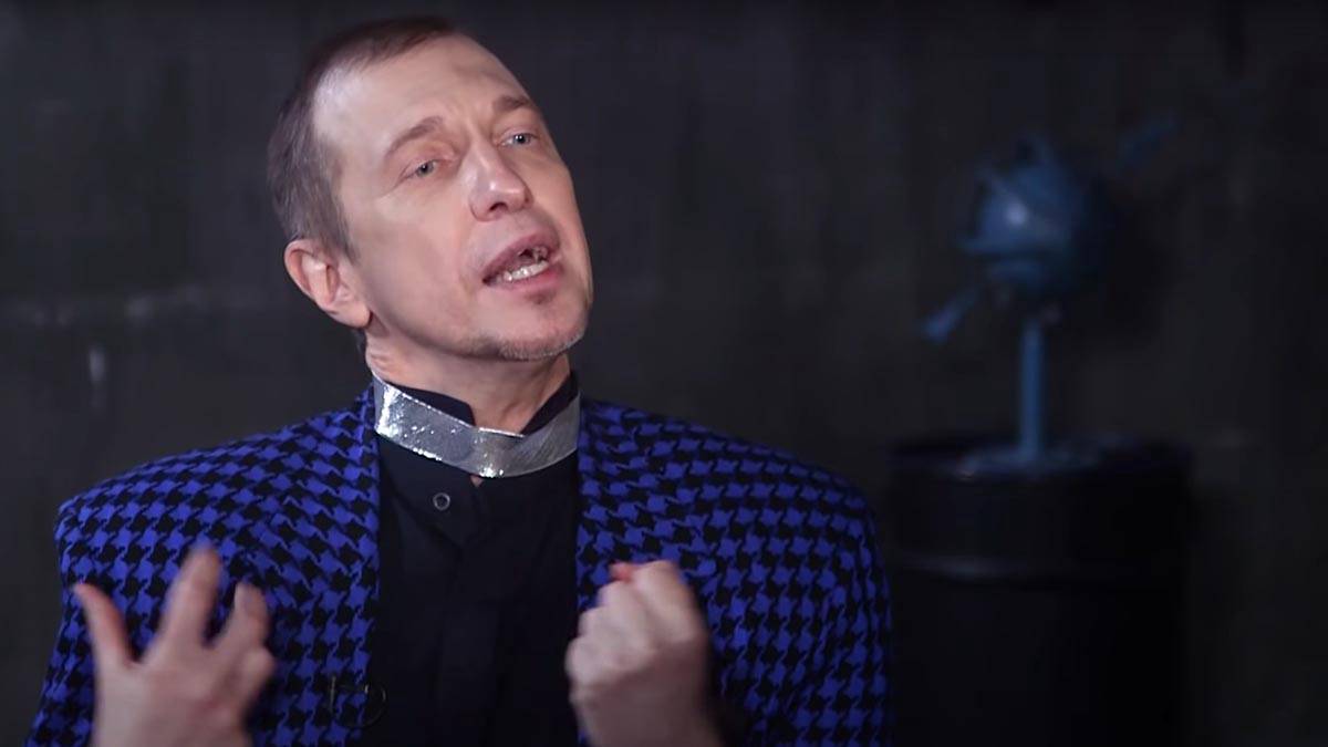 «В плотный график не верю»: критик Соседов заподозрил певицу МакSим во лжи