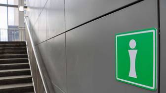 Подземные и надземные пешеходные переходы в Москве промыли в преддверии зимы