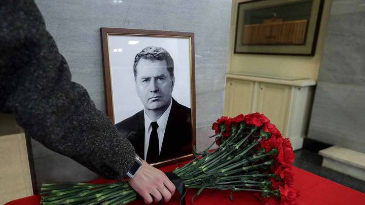 Власти Москвы не собираются переименовывать улицу в честь Жириновского