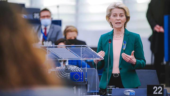 Остались клоуны: лица западных политиков