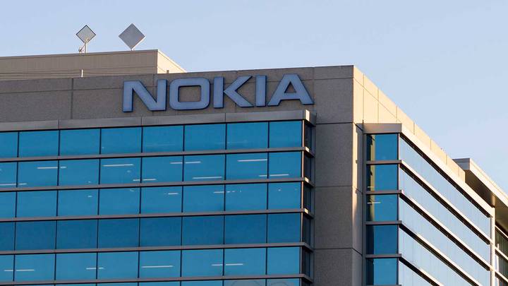 СМИ: Nokia попросила у США разрешения на поставку в Россию оборудования