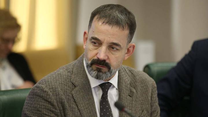 «Мерзость»: Певцов призвал запретить выступления Киркорова в Крыму