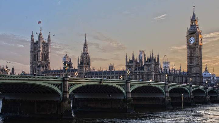 Власти Британии объявили ЧС после обнаружения следов полиомиелита в воде