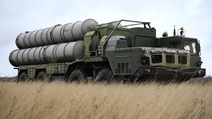 Минобороны: Российские ПВО сбивают ракеты HIMARS как минимум трижды в неделю