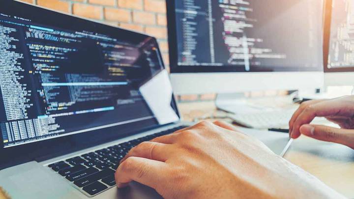 Минцифры предложило перевести госинформсистемы на единую цифровую платформу