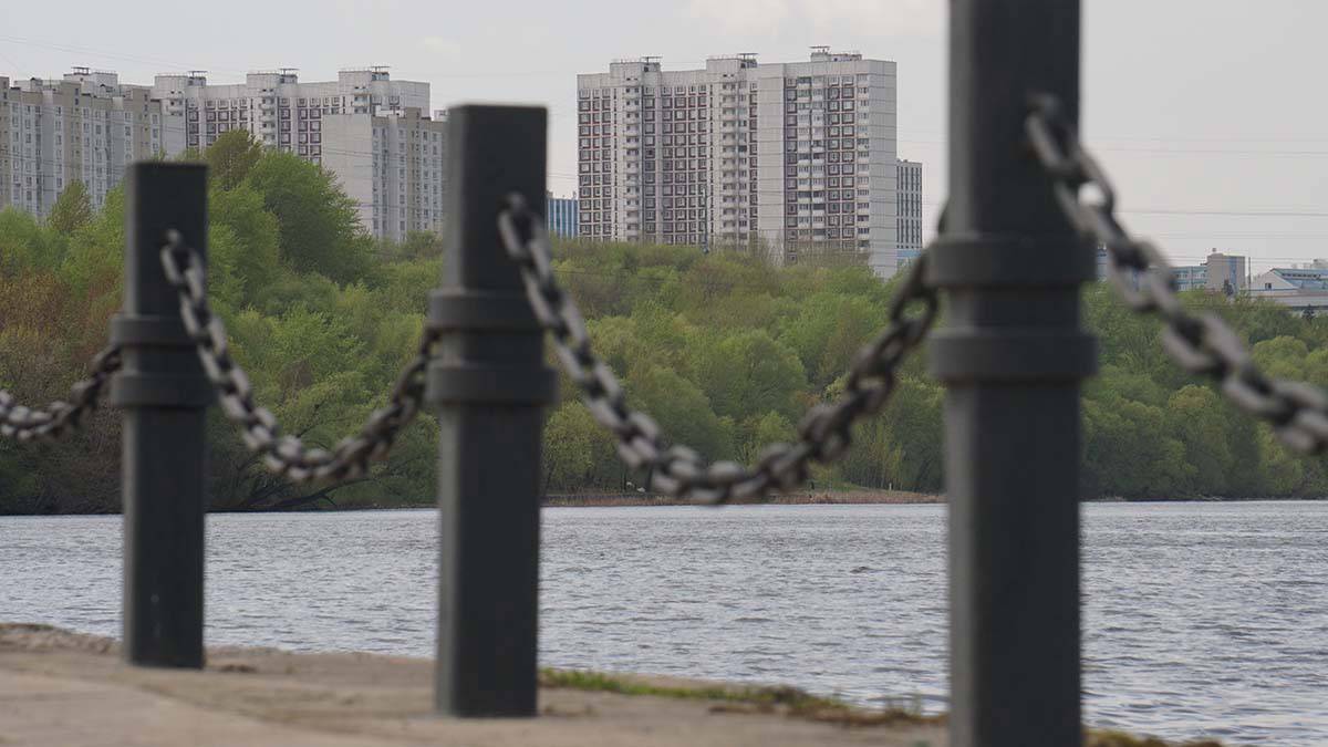 Спасатели усилили патрулирование Москвы-реки и водоемов из-за жары