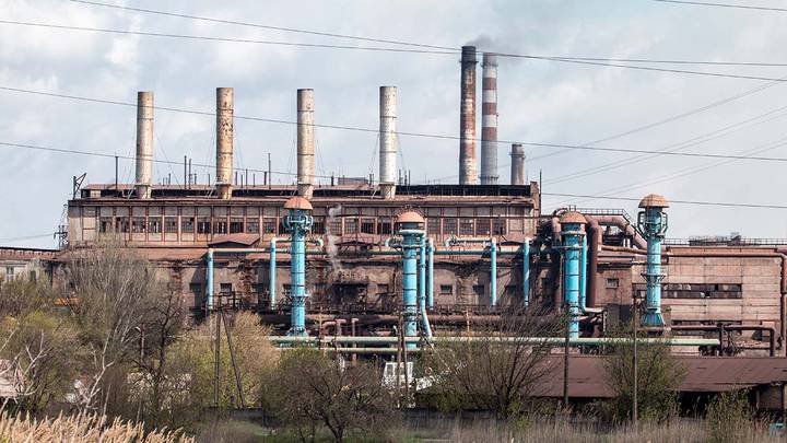 Замкомандира «Азова» в Мариуполе заявил о 600 раненых боевиках