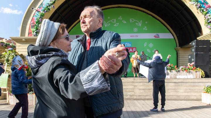 Более 200 мастер-классов и 50 концертов дали участники «Московского долголетия» на фестивале «Московская весна»