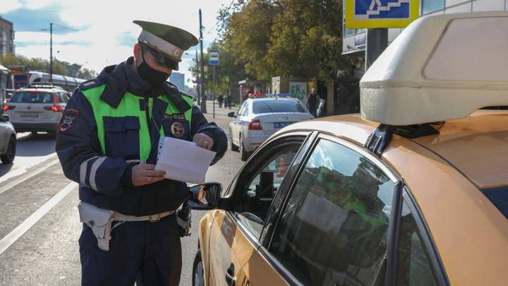 Москвичам напомнили о последствиях нетрезвого вождения