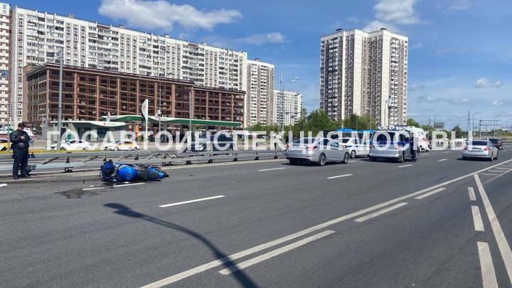Мотоциклист погиб в ДТП на востоке столицы