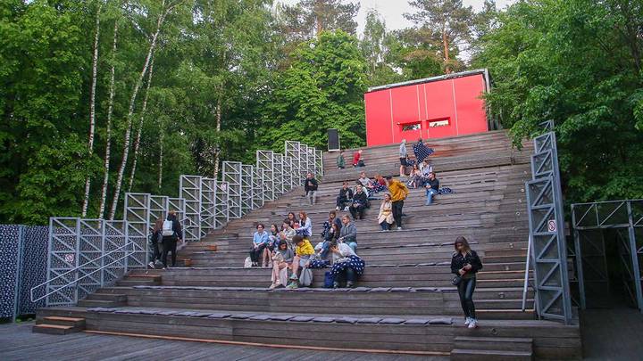 Идем в кино после заката: летом посмотреть фильмы можно под открытым небом