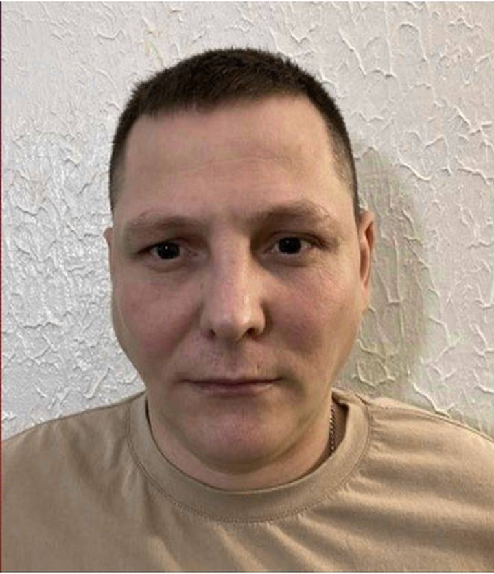 Офицеры и сержанты сдерживают натиск коварного врага