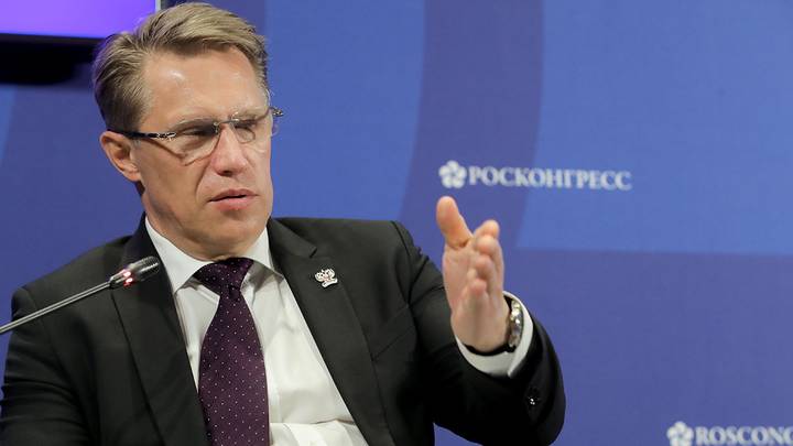 Мурашко призвал россиян носить маски из-за роста заболеваемости ОРВИ