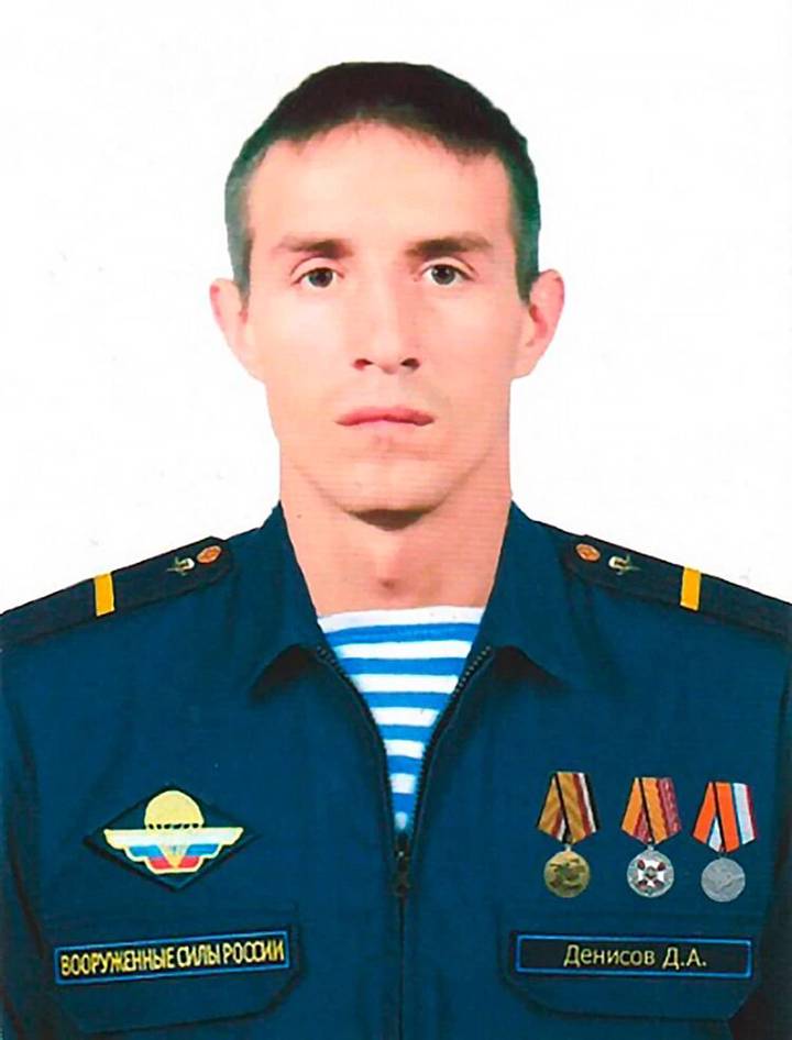 Российские военнослужащие проявляют мужество под натиском врага