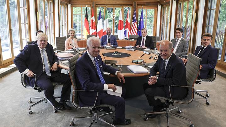 Лидеры стран G7 приняли единое заявление по поддержке Украины