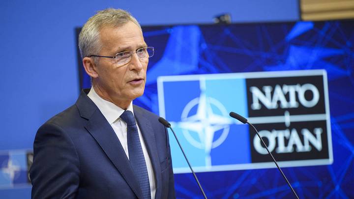 Столтенберг признал, что поддержка Украины дорого обходится жителям стран Запада
