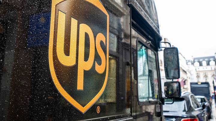 Логистическая компания United Parcel Service оштрафована за отказ локализовать данные россиян