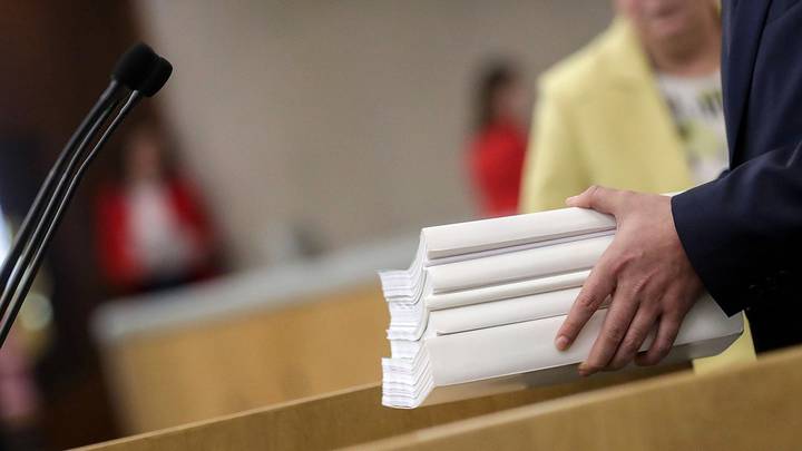 Депутат ГД назвал срок командировки в Донбасс для получения гражданскими статуса ветерана