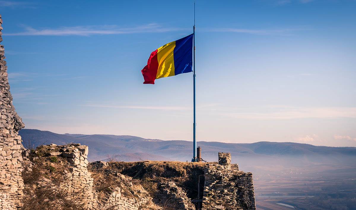 Президент Румынии Йоханнис заявил о решении баллотироваться на пост генсека НАТО