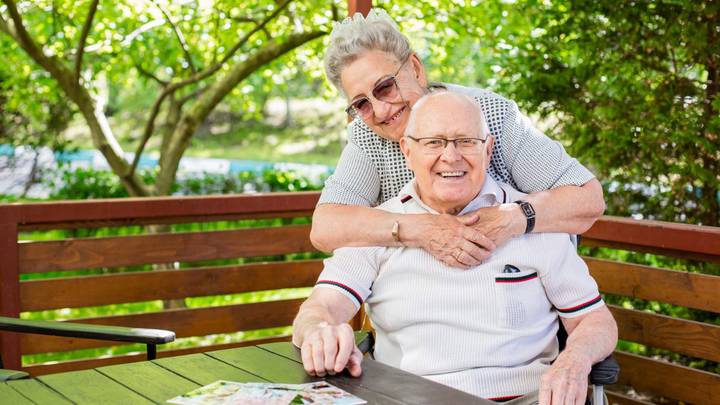 Людмила Ивановна и Олег Иванович Левченковы