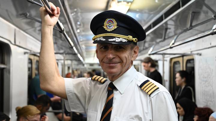 «Ничего страшного»: пилот Денис Уколов — о птицах, молниях и отказах двигателя