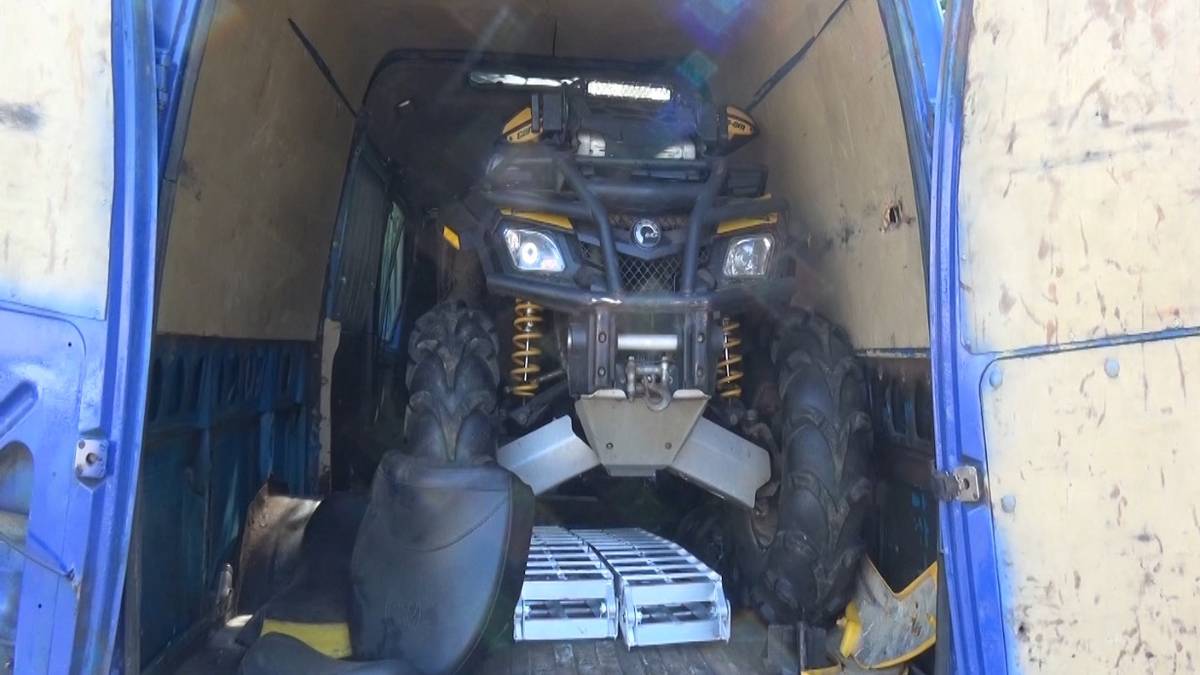 Квадроцикл стоимостью 600 тысяч рублей украли с подземной парковки в Подмосковье