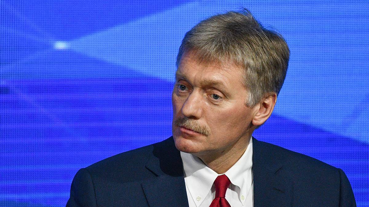 «Напряженный график»: Песков объяснил отказ Путина участвовать в дебатах