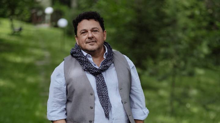 «Наши песни понимают даже иностранцы»: музыкант Игорь Саруханов — о возрождении группы «Круг», отношениях и ценностях